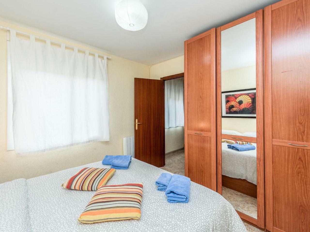 Apartment Camp Nou- Travessera De Les Corts By Interhome Барселона Экстерьер фото